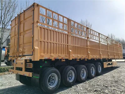 Polpriklopnik z ograjo. Priklopnik s stransko steno